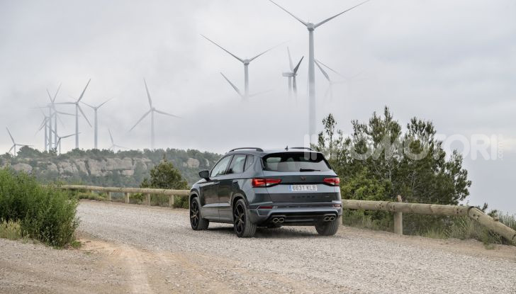 Cupra Ateca: prova su strada del SUV sportivo con 300CV [VIDEO] - Foto 36 di 38