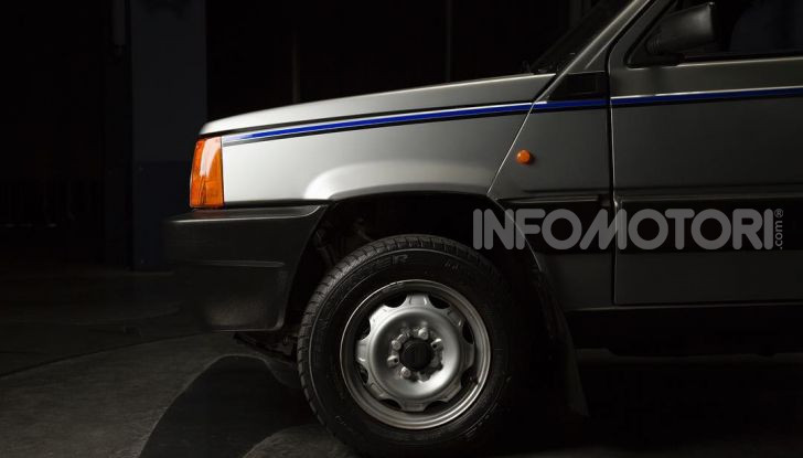 Fiat Panda 4×4 vs Ferrari SF90 Stradale: chi vince la sfida in partenza sulla neve? - Foto 6 di 10