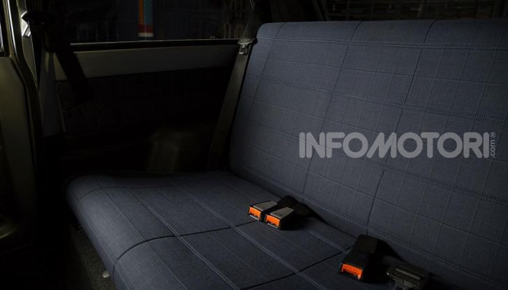 Fiat Panda 4×4 vs Ferrari SF90 Stradale: chi vince la sfida in partenza sulla neve? - Foto 7 di 10