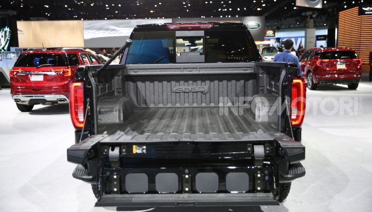 GMC al Los Angeles Auto Show 2018 – Le foto LIVE dal Salone - Foto 24 di 37