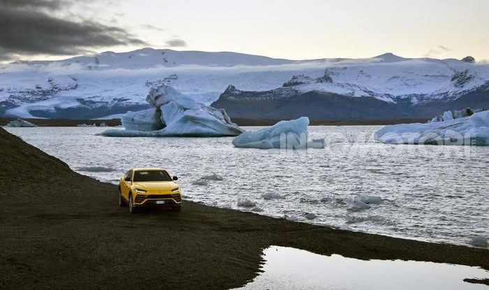 Lamborghini Urus provata su strada e fuoristrada in Islanda - Foto 2 di 10