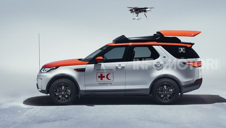 Land Rover e Croce Rossa per aiutare in caso di catastrofe naturale - Foto 2 di 7