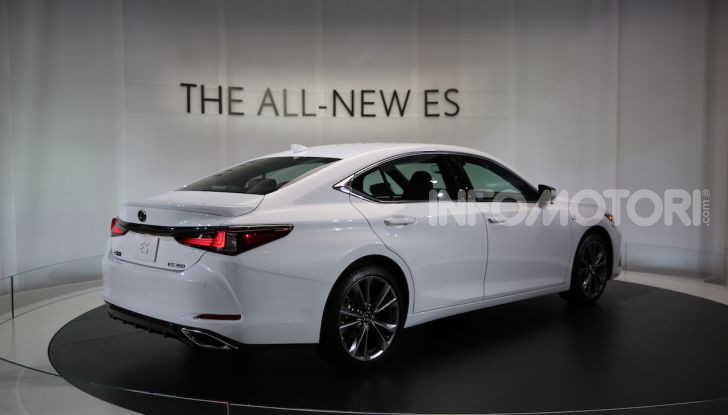 Lexus, le novità del Salone di Los Angeles 2018 in un’ampia gallery - Foto 19 di 30