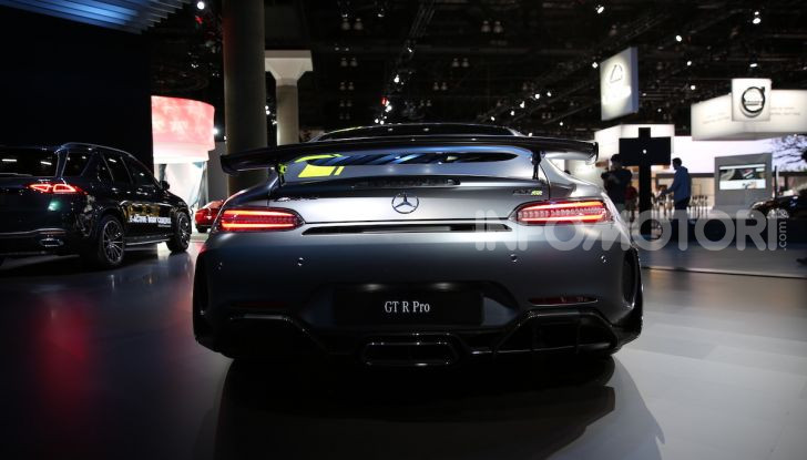 Mercedes-AMG GT R Pro: un’estrema supercar Made in Germany - Foto 5 di 12
