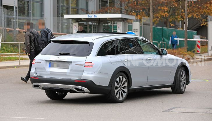 Mercedes Classe E Station Wagon 2020, i dettagli della nuova generazione - Foto 18 di 18