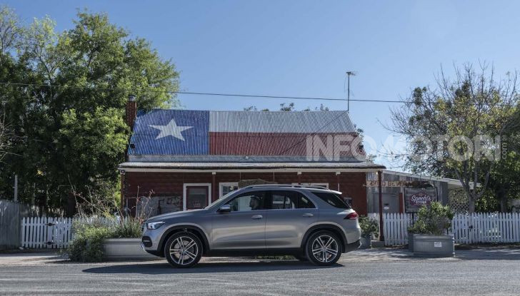 Nuova Mercedes GLE: Il SUV che balla come una showcar - Foto 17 di 42