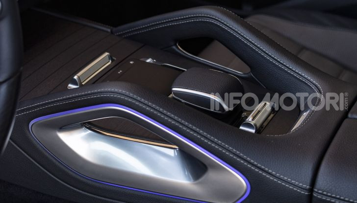 Nuova Mercedes GLE: Il SUV che balla come una showcar - Foto 34 di 42