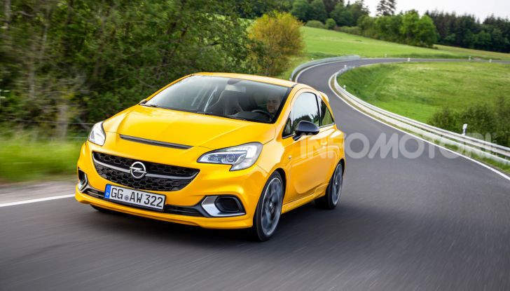 Opel con Apple CarPlay e Android Auto: disponibili Google Maps e Waze - Foto 8 di 10