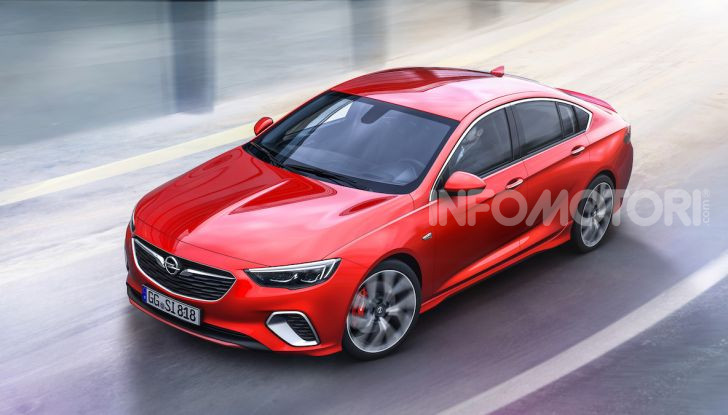 Opel con Apple CarPlay e Android Auto: disponibili Google Maps e Waze - Foto 9 di 10