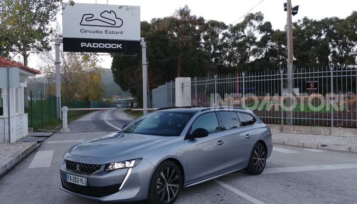 Prova nuova Peugeot 508 SW: opinioni, caratteristiche e prezzi - Foto 1 di 21