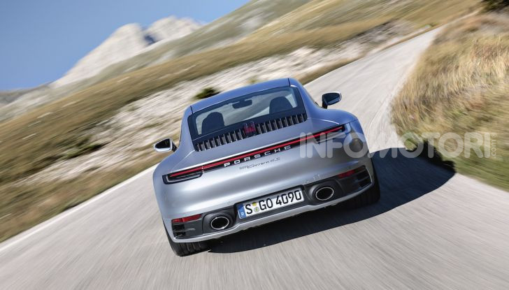 Nuova Porsche 911 992, innovazione e tradizione per la Super 8 - Foto 23 di 29