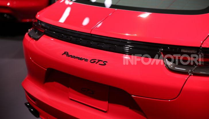 Porsche: tutte le novità presentate al Salone di Los Angeles 2018 - Foto 10 di 79