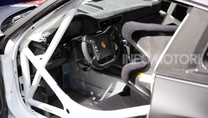 Porsche: tutte le novità presentate al Salone di Los Angeles 2018 - Foto 23 di 79