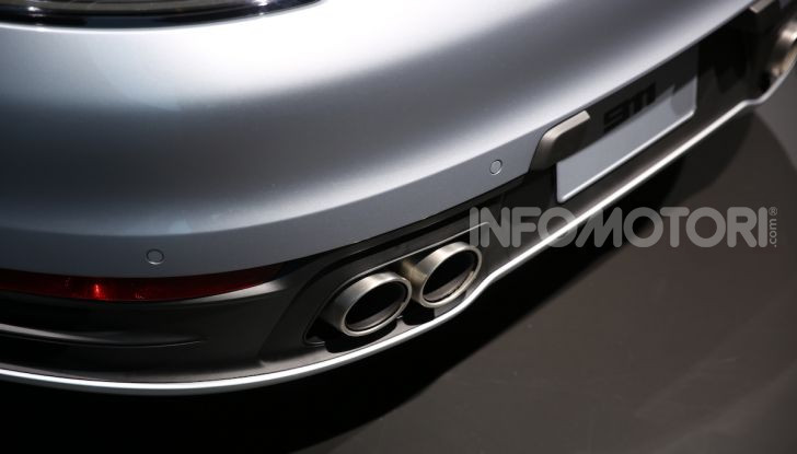 Nuova Porsche 911 992, innovazione e tradizione per la Super 8 - Foto 12 di 29