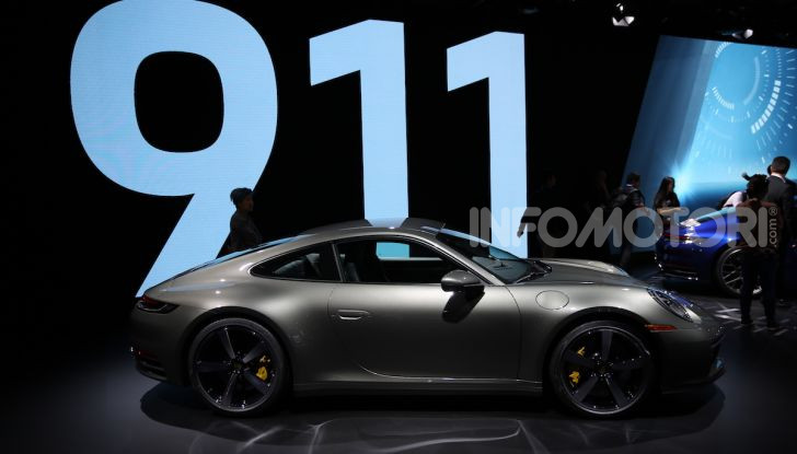 Nuova Porsche 911 992, innovazione e tradizione per la Super 8 - Foto 28 di 29