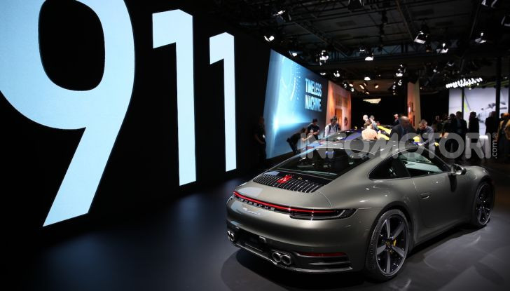Nuova Porsche 911 992, innovazione e tradizione per la Super 8 - Foto 27 di 29