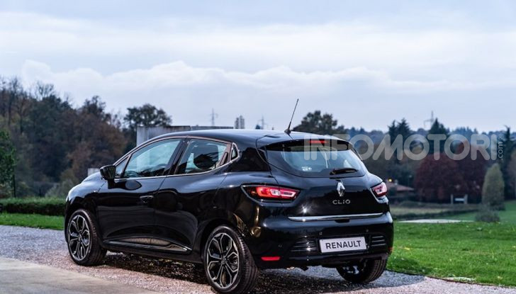 Renault Clio Moschino 2018: la francese più venduta in Italia si veste italiano - Foto 4 di 42