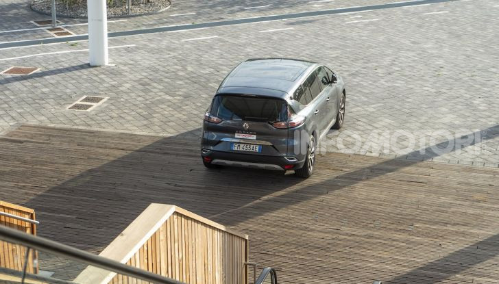 Nuova Renault Espace, prova dell’1.8 TCe Energy da 225CV - Foto 8 di 30