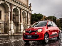 Renault Twingo va in pensione: le citycar francesi saranno solo elettriche