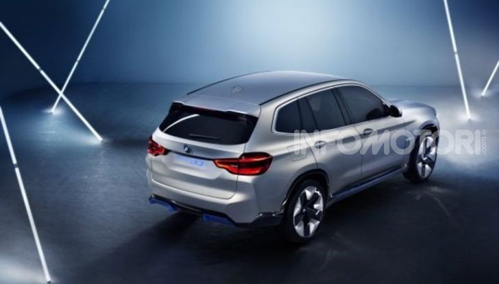 BMW iX3 2020: il SUV elettrico premium è Made in China - Foto 20 di 59