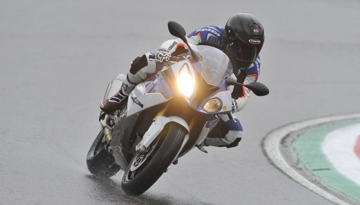 Pirelli SBK Track Days: a Imola con la BMW S1000RR - Foto 4 di 38