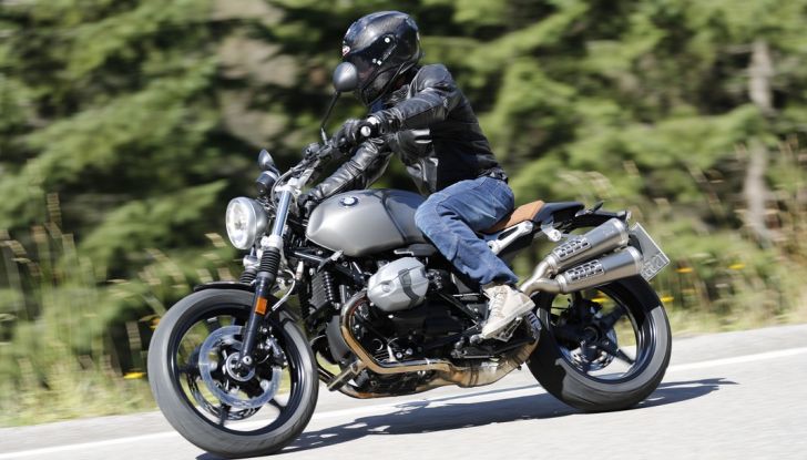 Prova della nuova BMW nineT Scrambler: due ruote selvaggia! - Foto 11 di 22