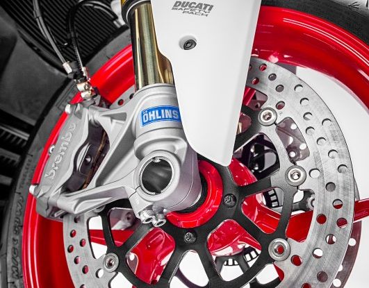 Nuova Ducati SuperSport 2017: sportiva senza limiti - Foto 19 di 30