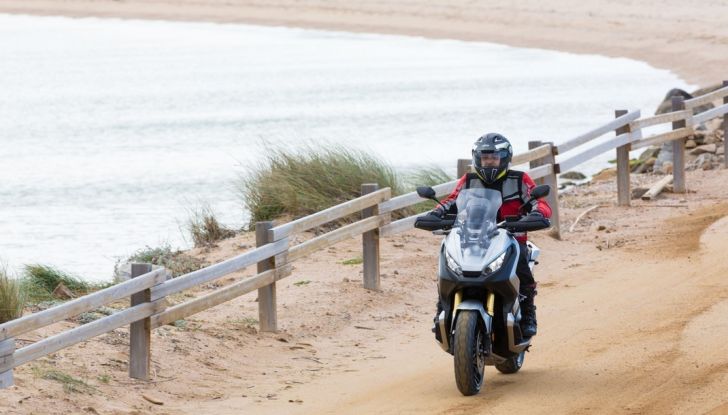 Honda X-ADV, prova su strada: 8 buoni motivi per cui ci è piaciuta - Foto 2 di 35