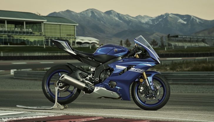 Nuova Yamaha YZF-R6 2017 - Foto 12 di 12