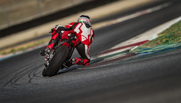 Ducati Panigale V4: tutto quello che c’è da sapere - Foto 7 di 52