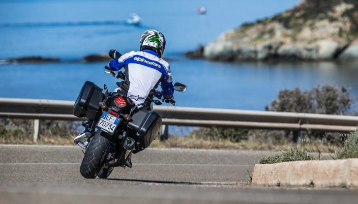 Test Honda CB 500X: divertimento e facilità immediata! - Foto 6 di 41