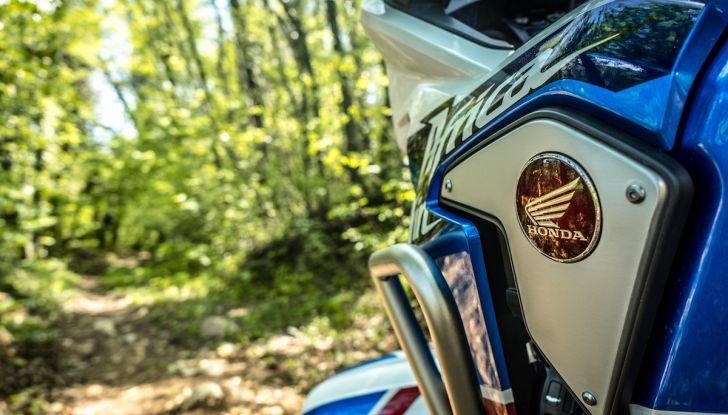 Honda Africa Twin 2020: in arrivo la versione rinnovata e migliorata - Foto 17 di 35