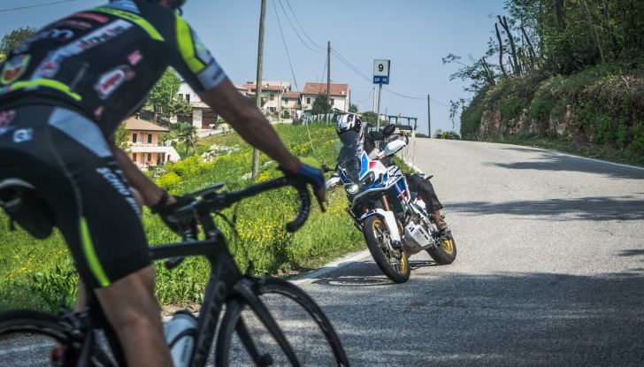 Honda Africa Twin 2020: in arrivo la versione rinnovata e migliorata - Foto 28 di 35