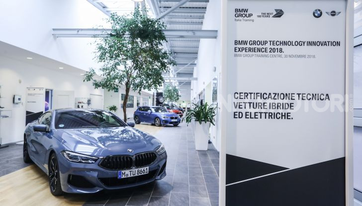BMW e il programma di qualificazione del personale per auto elettriche e ibride - Foto 7 di 13