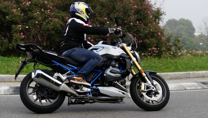 BMW R1200R: ogni giorno in sella - Foto 27 di 30