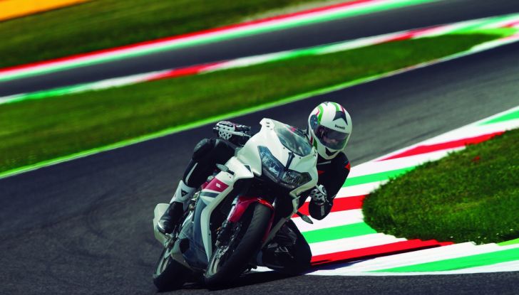 Benelli 302R: chi ben comincia… - Foto 1 di 15