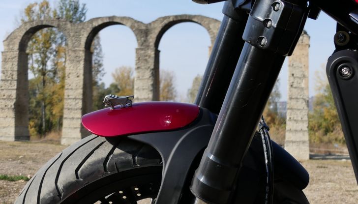 Nuovo Benelli Leoncino: la prova su strada - Foto 64 di 82