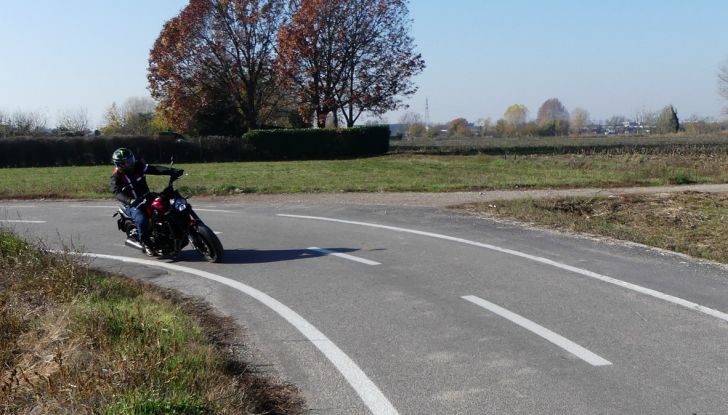 Nuovo Benelli Leoncino: la prova su strada - Foto 56 di 82