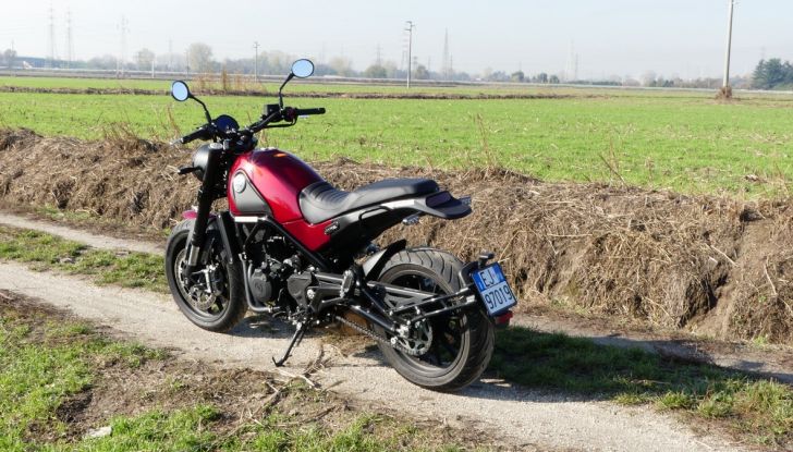 Nuovo Benelli Leoncino: la prova su strada - Foto 40 di 82