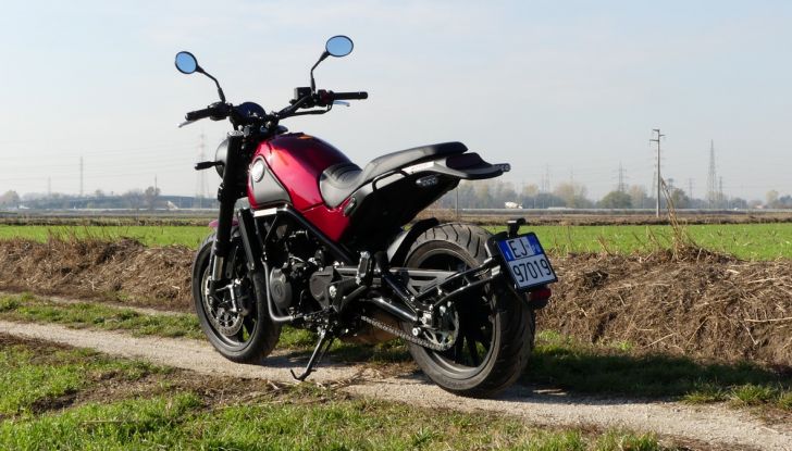 Nuovo Benelli Leoncino: la prova su strada - Foto 38 di 82