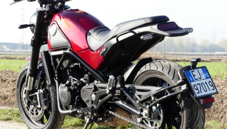 Nuovo Benelli Leoncino: la prova su strada - Foto 37 di 82