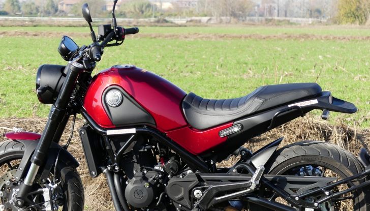 Nuovo Benelli Leoncino: la prova su strada - Foto 30 di 82