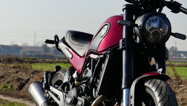 Nuovo Benelli Leoncino: la prova su strada - Foto 15 di 82