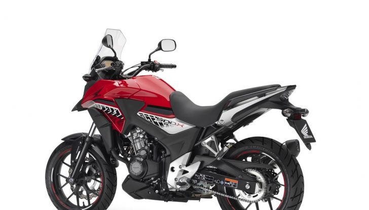 Test Honda CB 500X: divertimento e facilità immediata! - Foto 26 di 41