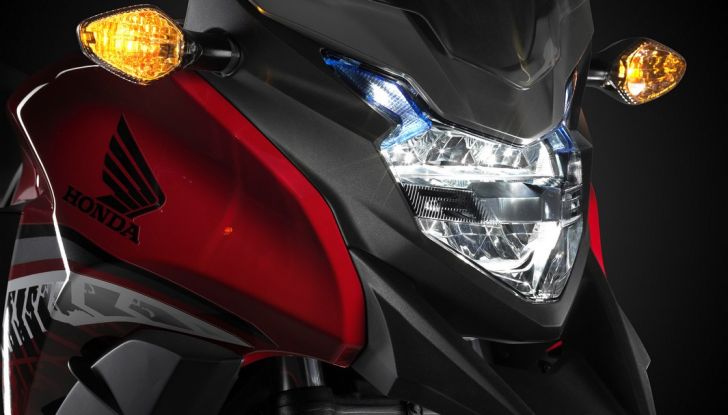 Test Honda CB 500X: divertimento e facilità immediata! - Foto 29 di 41