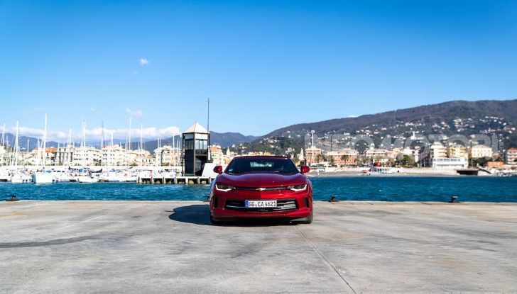 Test Drive Chevrolet Camaro Cabrio, la 2.0 turbo per andare ovunque - Foto 24 di 54