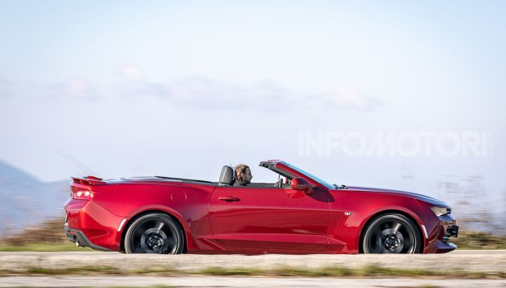 Test Drive Chevrolet Camaro Cabrio, la 2.0 turbo per andare ovunque - Foto 35 di 54