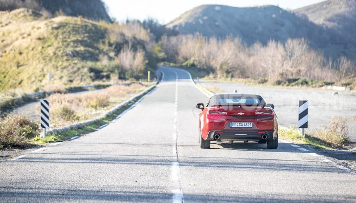 Test Drive Chevrolet Camaro Cabrio, la 2.0 turbo per andare ovunque - Foto 51 di 54