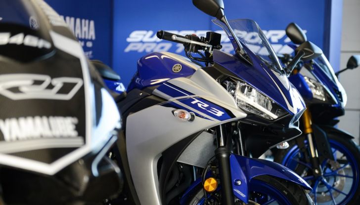 A Misano con Yamaha Supersport Pro Tour 2016: Adrenalina a mille! - Foto 17 di 60