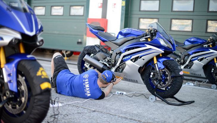 A Misano con Yamaha Supersport Pro Tour 2016: Adrenalina a mille! - Foto 34 di 60
